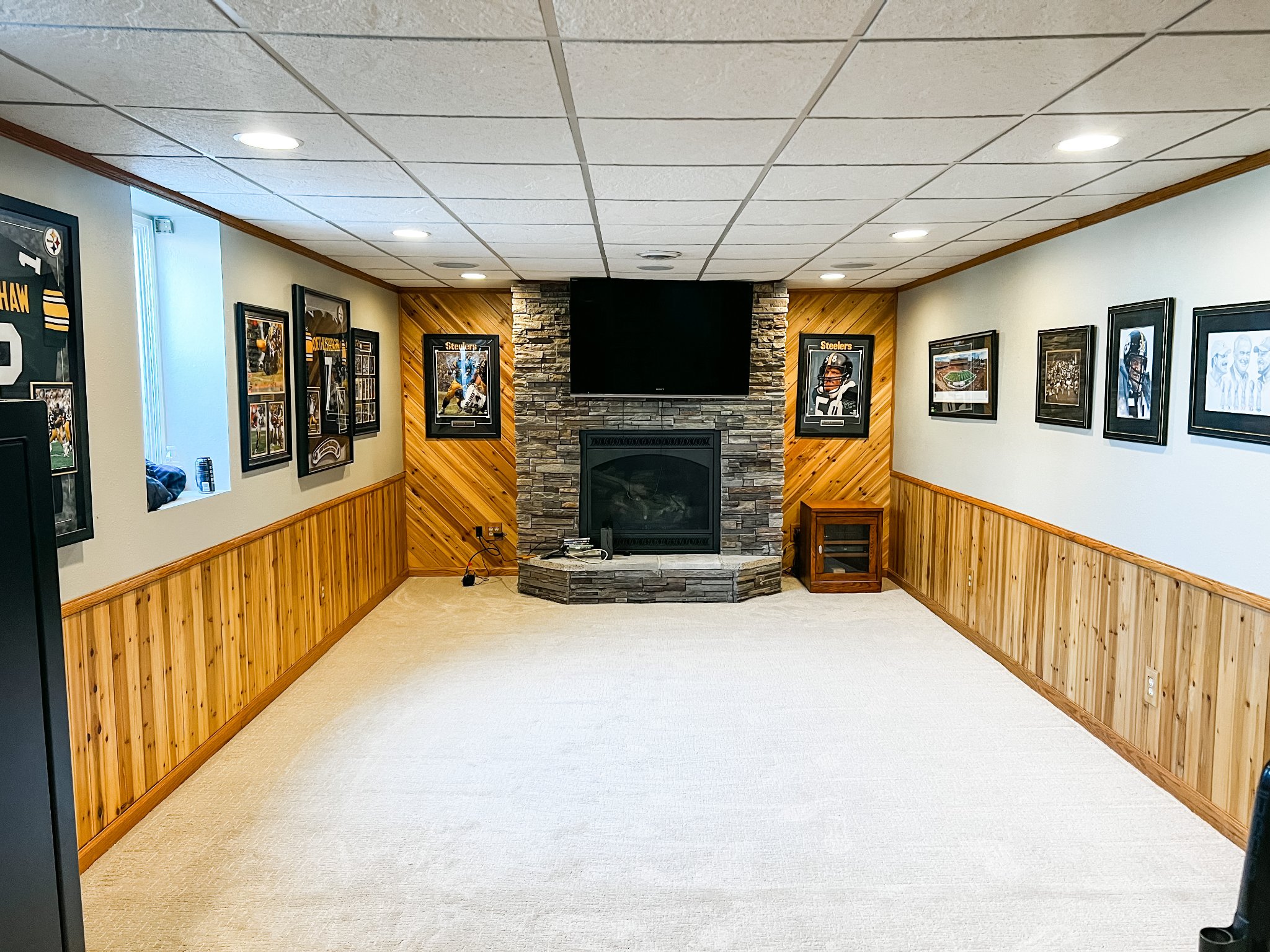 Carpet installation in a residential room